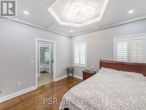 3965 Algoma Avenue, Innisfil, ON - Indoor Photo Showing Bedroom