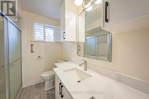 58 Collins Crescent, Aurora, ON - Indoor Photo Showing Bathroom