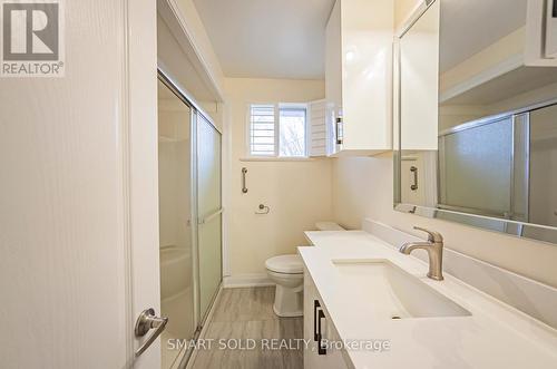 58 Collins Crescent, Aurora, ON - Indoor Photo Showing Bathroom