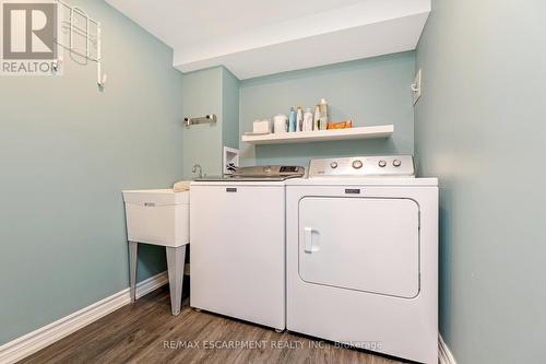 279 Leiterman Drive, Milton, ON - Indoor Photo Showing Laundry Room