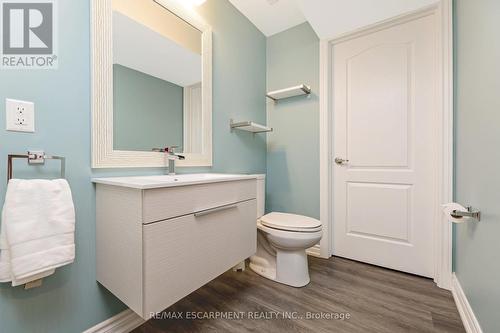 279 Leiterman Drive, Milton, ON - Indoor Photo Showing Bathroom