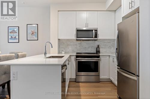 507 - 657 Cricklewood Drive, Mississauga, ON - Indoor Photo Showing Kitchen With Stainless Steel Kitchen With Upgraded Kitchen