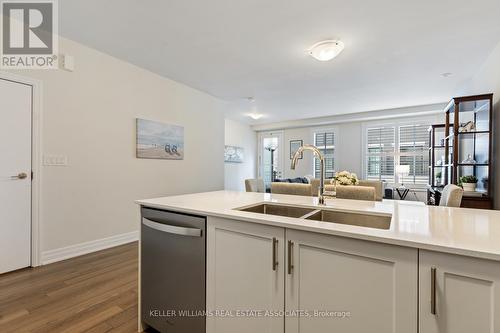 507 - 657 Cricklewood Drive, Mississauga, ON - Indoor Photo Showing Kitchen With Double Sink