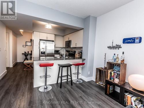 2001 - 2230 Lake Shore Boulevard W, Toronto, ON - Indoor Photo Showing Kitchen