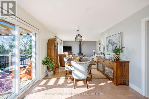 13416 Fourth Line, Milton, ON - Indoor Photo Showing Dining Room