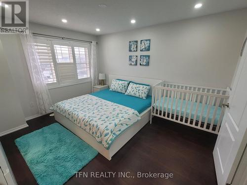 476 Mckim Gate, Milton, ON - Indoor Photo Showing Bedroom