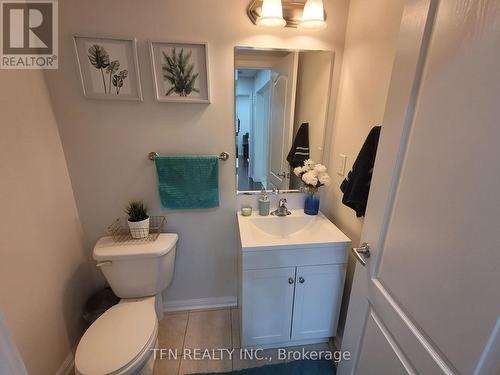 476 Mckim Gate, Milton, ON - Indoor Photo Showing Bathroom