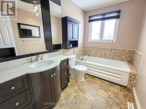 450 De Maricourt Avenue, Iroquois Falls, ON - Indoor Photo Showing Bathroom