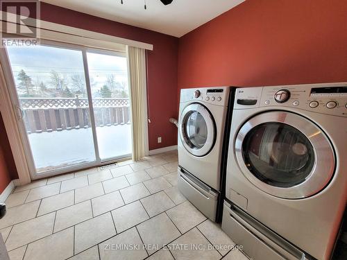 450 De Maricourt Avenue, Iroquois Falls, ON - Indoor Photo Showing Laundry Room