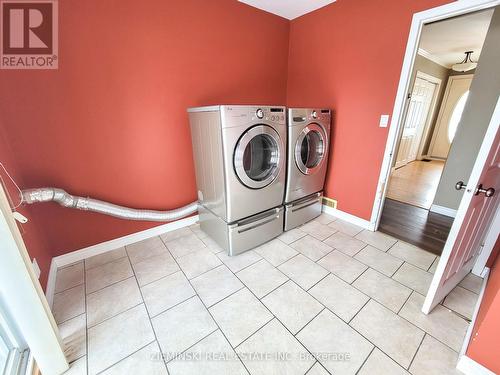 450 De Maricourt Avenue, Iroquois Falls, ON - Indoor Photo Showing Laundry Room