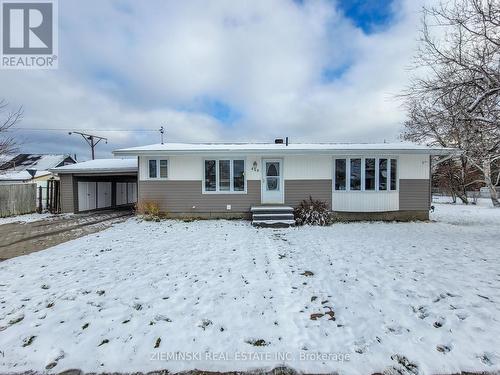 450 De Maricourt Avenue, Iroquois Falls, ON - Outdoor