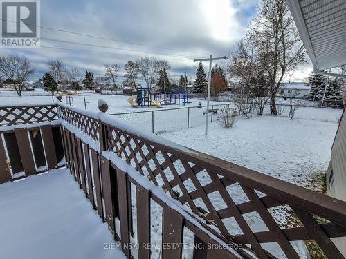 450 De Maricourt Avenue, Iroquois Falls, ON - Outdoor