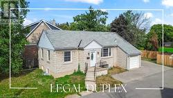 136 BRANTDALE AVENUE  Hamilton, ON L9C 1B9