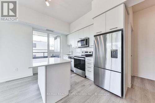 408 - 385 Winston Road, Grimsby, ON - Indoor Photo Showing Kitchen