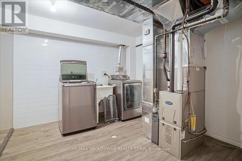 4 - 7 Lakelawn Road, Grimsby, ON - Indoor Photo Showing Laundry Room