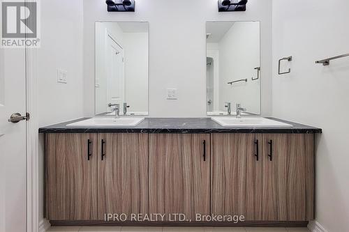 358 Gordon Avenue, Fort Erie, ON - Indoor Photo Showing Bathroom