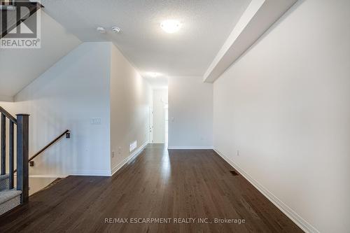 4162 Cherry Heights Boulevard, Lincoln, ON - Indoor Photo Showing Other Room