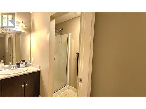 1990 Pacific Way Unit# 30, Kamloops, BC - Indoor Photo Showing Bathroom