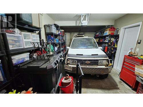 1990 Pacific Way Unit# 30, Kamloops, BC - Indoor Photo Showing Garage