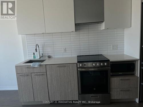 3912 - 251 Jarvis Street W, Toronto, ON - Indoor Photo Showing Kitchen