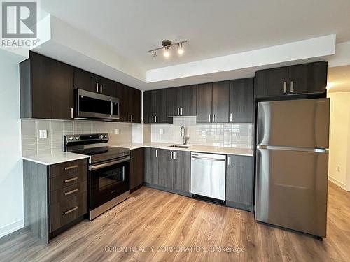 216 - 1435 Celebration Drive, Pickering, ON - Indoor Photo Showing Kitchen