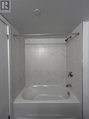 216 - 1435 Celebration Drive, Pickering, ON - Indoor Photo Showing Bathroom