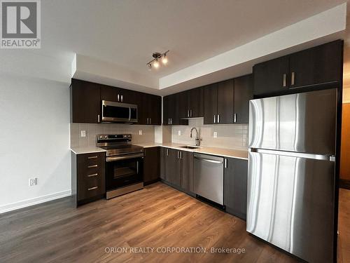 216 - 1435 Celebration Drive, Pickering, ON - Indoor Photo Showing Kitchen