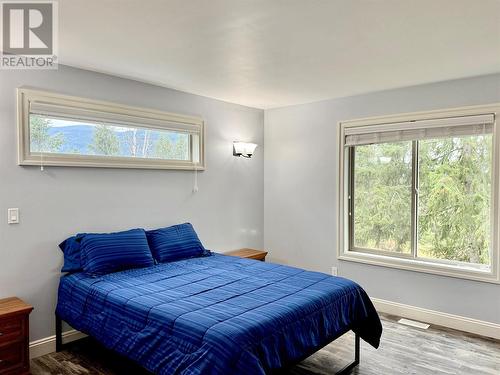 565 Clearwater Valley Road, Clearwater, BC - Indoor Photo Showing Bedroom