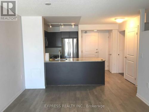 811 - 125 Western Battery Road, Toronto, ON - Indoor Photo Showing Kitchen