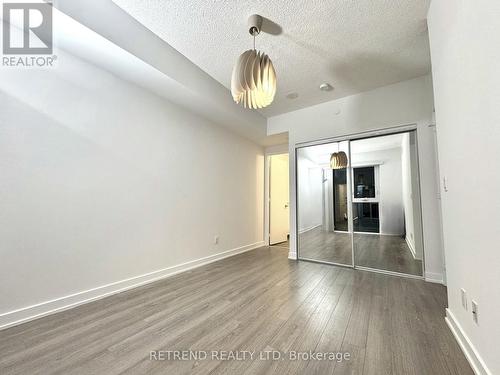 3302 - 5180 Yonge Street, Toronto, ON - Indoor Photo Showing Other Room