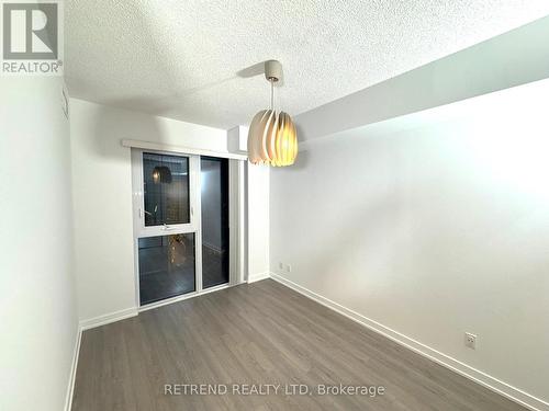 3302 - 5180 Yonge Street, Toronto, ON - Indoor Photo Showing Other Room