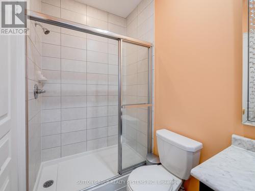 1527 Mendelson Heights, Milton, ON - Indoor Photo Showing Bathroom