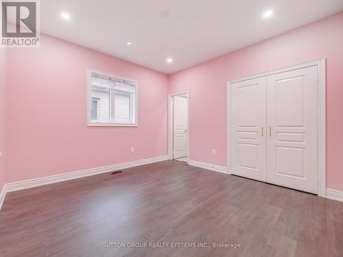 1527 Mendelson Heights, Milton, ON - Indoor Photo Showing Other Room