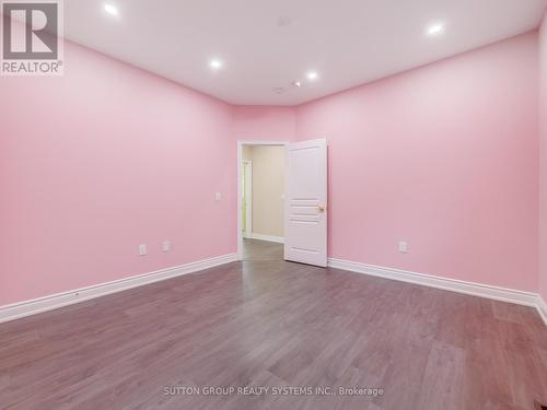 1527 Mendelson Heights, Milton, ON - Indoor Photo Showing Other Room