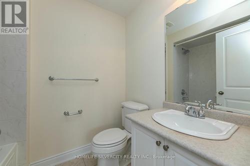 46 Eaglesprings Crescent, Brampton, ON - Indoor Photo Showing Bathroom