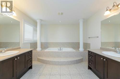 46 Eaglesprings Crescent, Brampton, ON - Indoor Photo Showing Bathroom