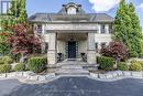 111 Lake Woods Drive, Whitchurch-Stouffville, ON  - Outdoor With Facade 