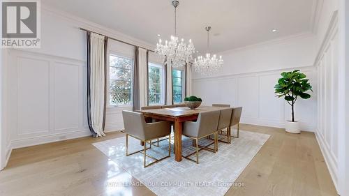 111 Lake Woods Drive, Whitchurch-Stouffville, ON - Indoor Photo Showing Dining Room