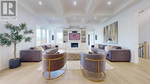 111 Lake Woods Drive, Whitchurch-Stouffville, ON - Indoor Photo Showing Living Room With Fireplace