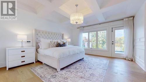 111 Lake Woods Drive, Whitchurch-Stouffville, ON - Indoor Photo Showing Bedroom