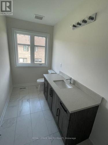 106 Jayla Lane, West Lincoln, ON - Indoor Photo Showing Bathroom