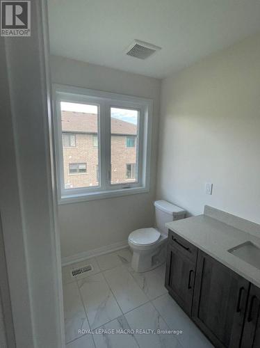 106 Jayla Lane, West Lincoln, ON - Indoor Photo Showing Bathroom