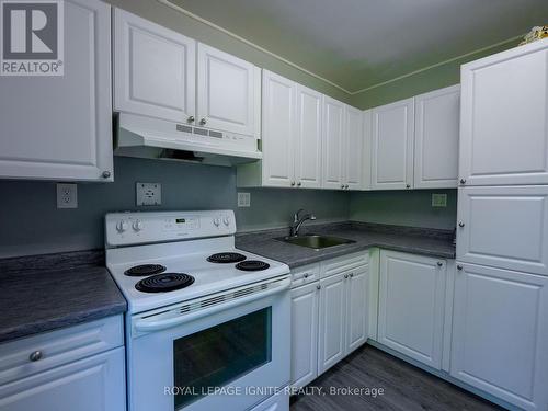 21901 Loyalist Parkway, Quinte West, ON - Indoor Photo Showing Kitchen