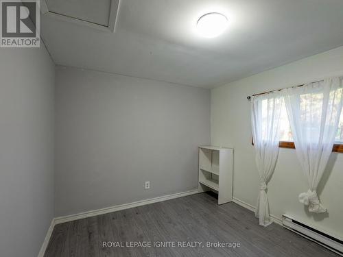 21901 Loyalist Parkway, Quinte West, ON - Indoor Photo Showing Other Room