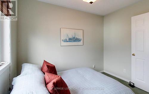 9 Valleymede Court, Collingwood, ON - Indoor Photo Showing Bedroom