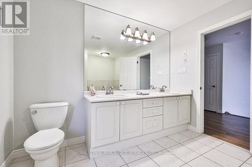 2134 Berryman Court, Burlington, ON - Indoor Photo Showing Bathroom