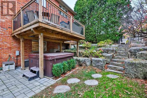 2134 Berryman Court, Burlington, ON - Outdoor