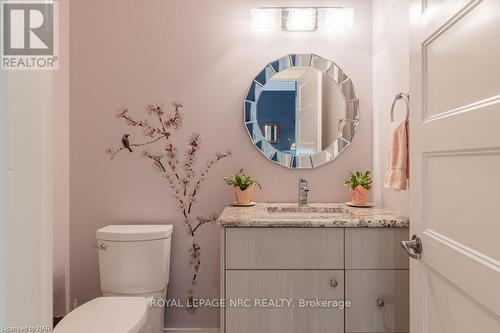 62 Coyle Court, Welland (771 - Coyle Creek), ON - Indoor Photo Showing Bathroom