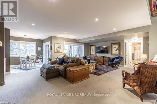 62 Coyle Court, Welland (771 - Coyle Creek), ON - Indoor Photo Showing Living Room