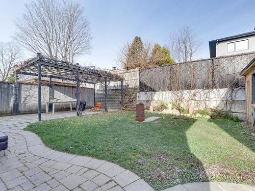 Cour - 28 Rue Du Ruisseau, Laval (Sainte-Rose), QC - Outdoor